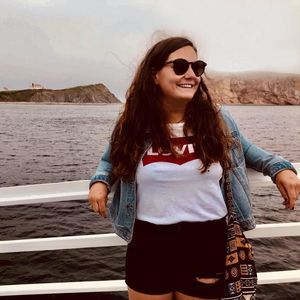 Meet your Posher, Gabrielle